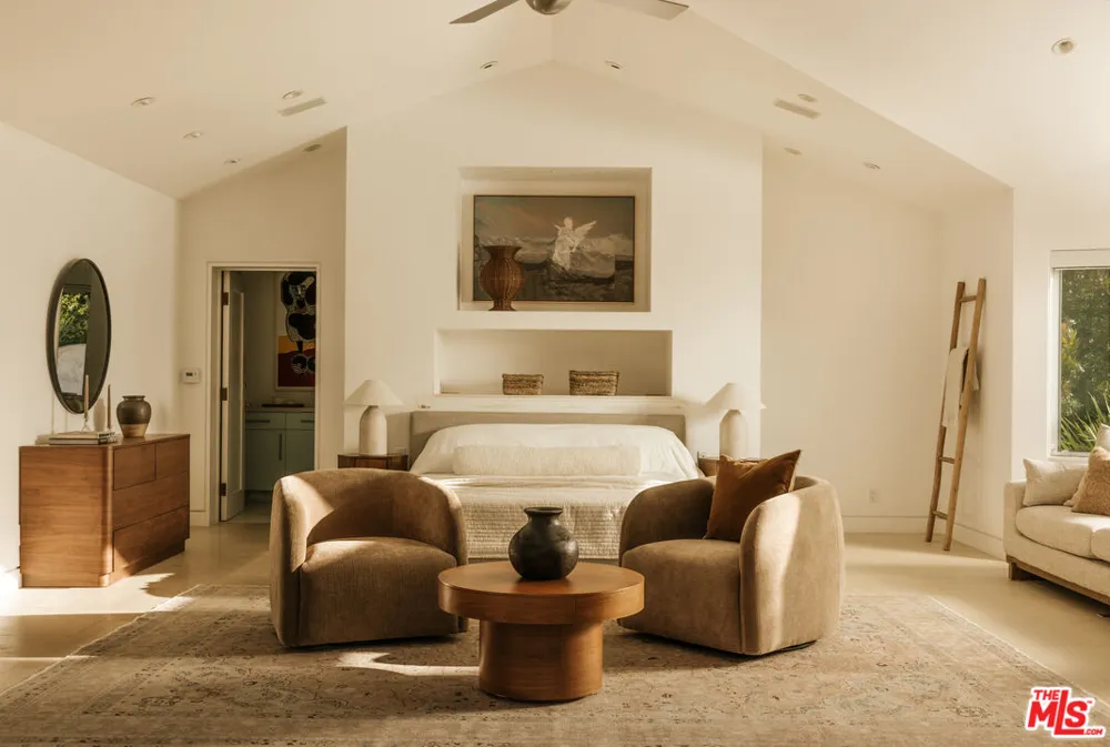 6000 Philip Avenue Malibu, CA 90265