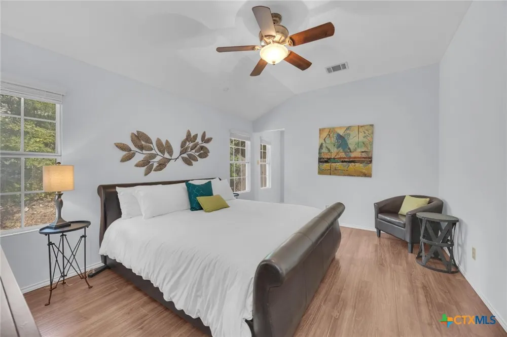 8300 Red Willow Drive Austin, TX 78736