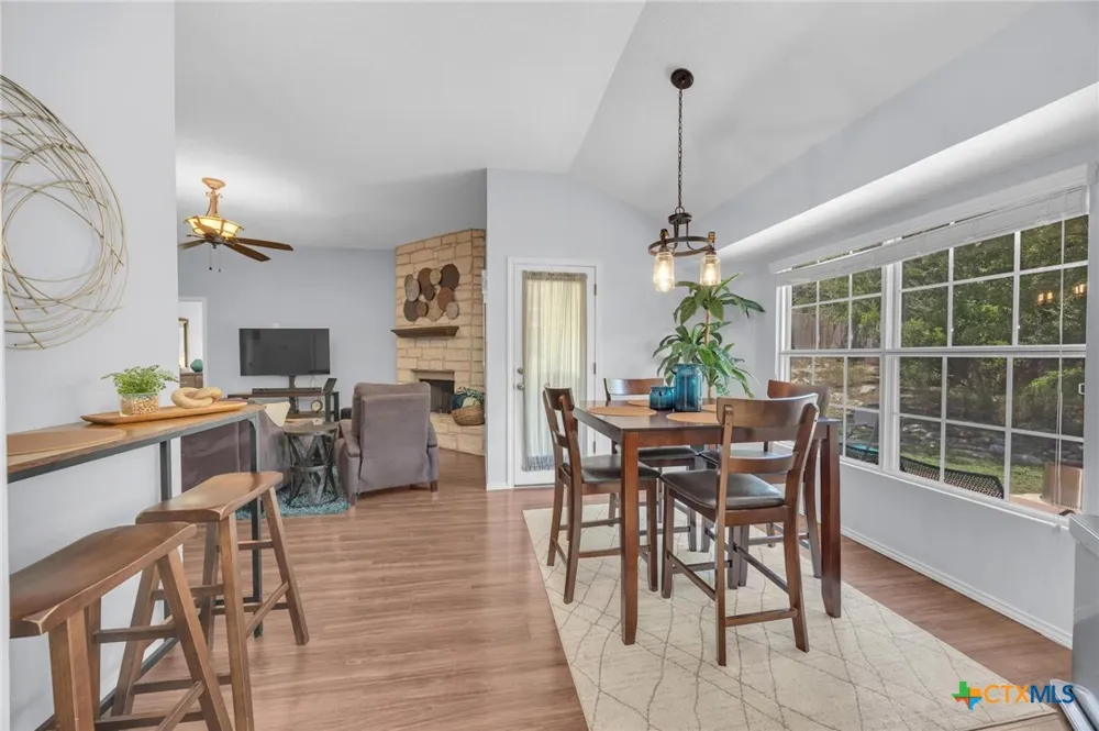 8300 Red Willow Drive Austin, TX 78736