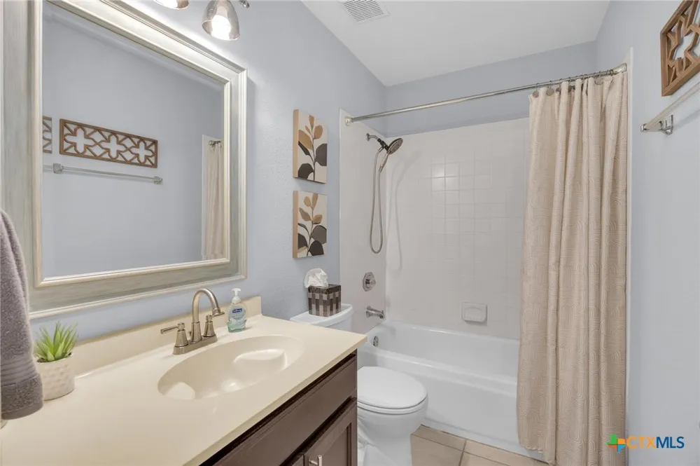 8300 Red Willow Drive Austin, TX 78736