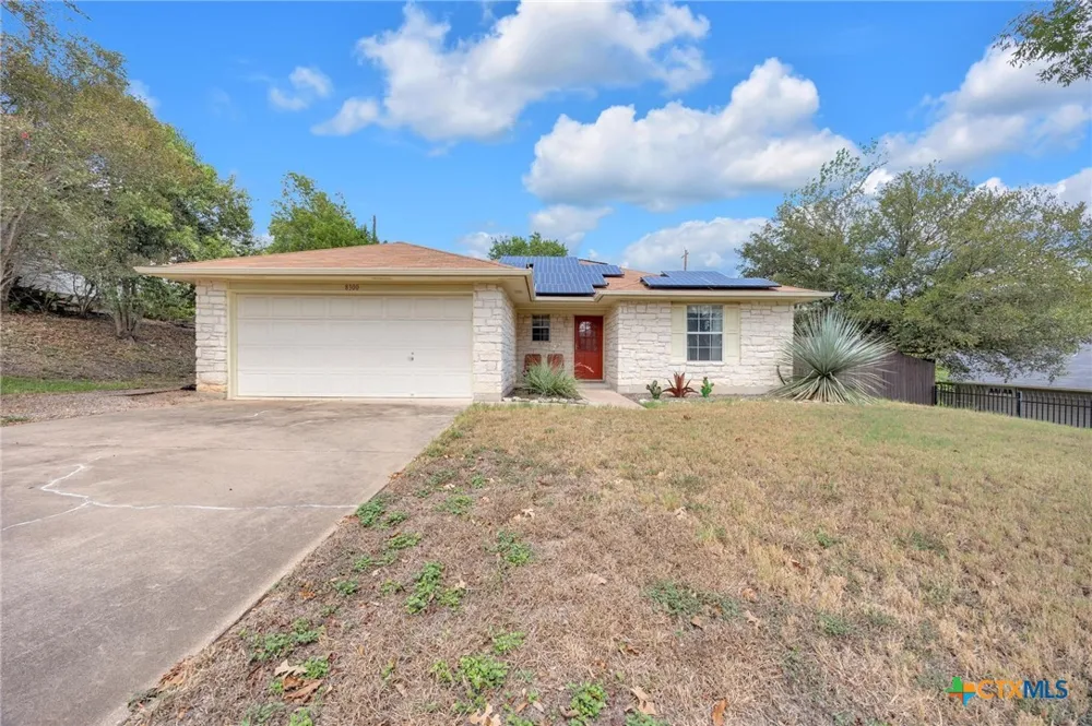8300 Red Willow Drive Austin, TX 78736