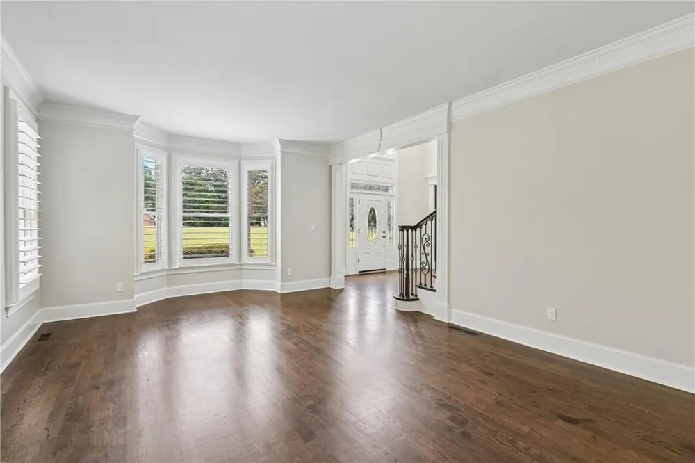 2745 Kensington Court Cumming, GA 30041