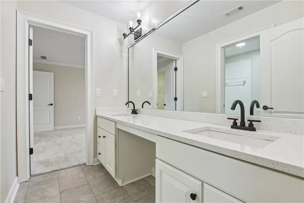 2745 Kensington Court Cumming, GA 30041