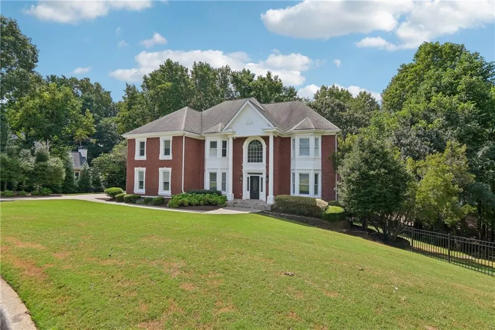 2745 Kensington Court Cumming, GA 30041