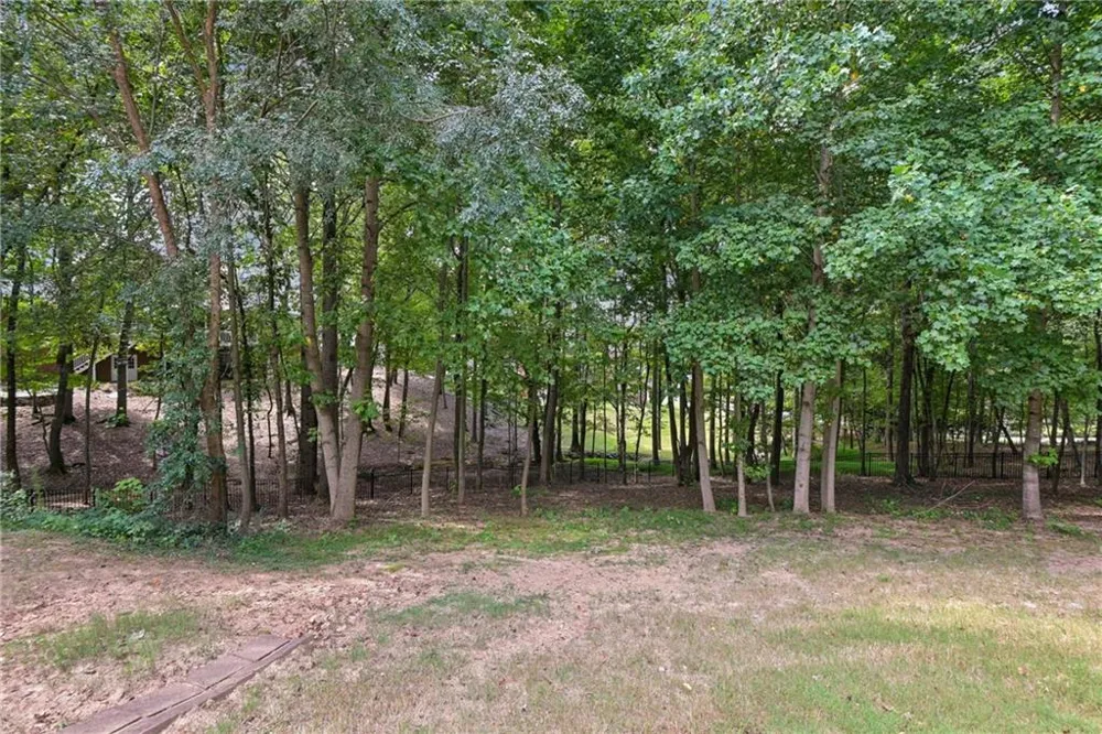2745 Kensington Court Cumming, GA 30041