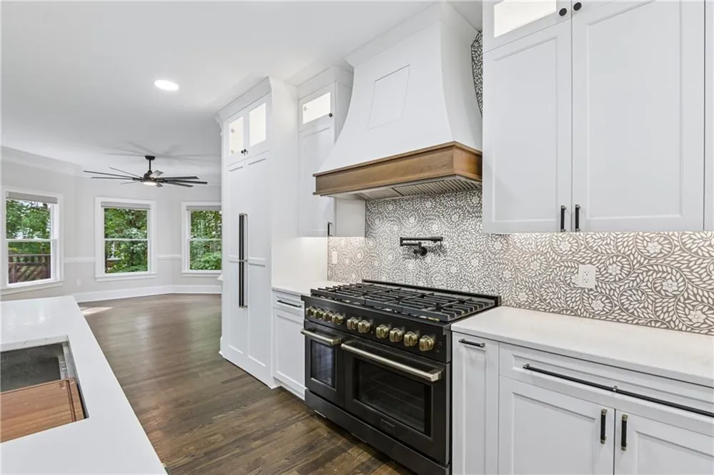 2745 Kensington Court Cumming, GA 30041