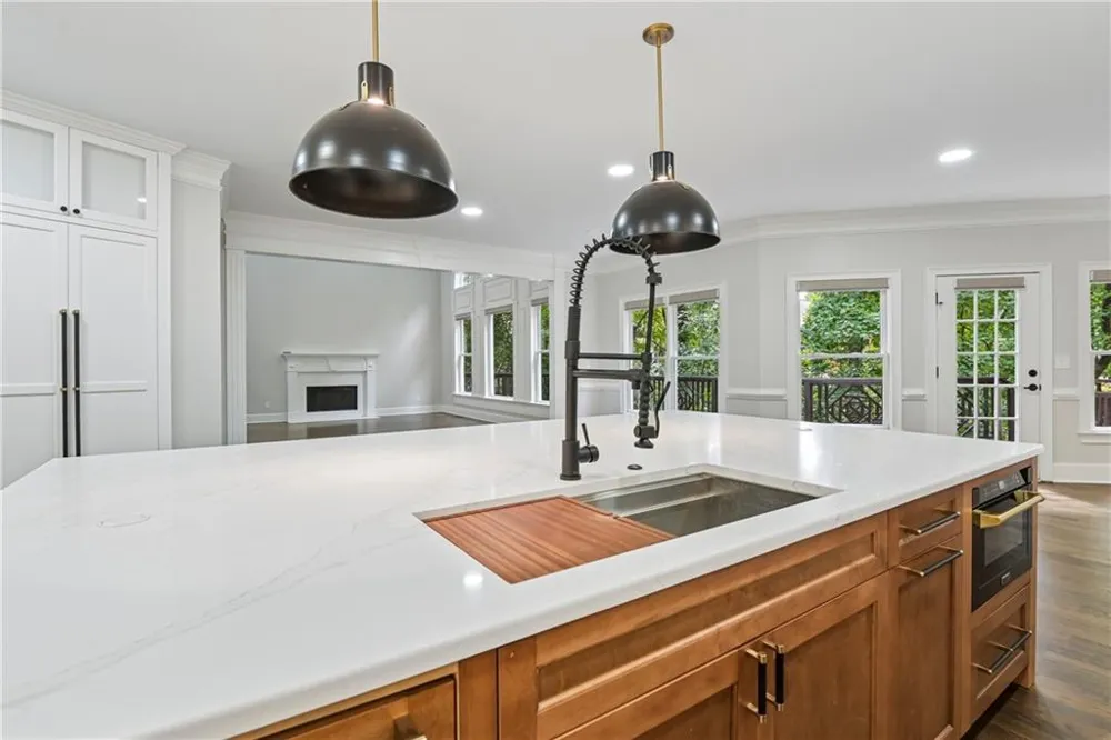 2745 Kensington Court Cumming, GA 30041
