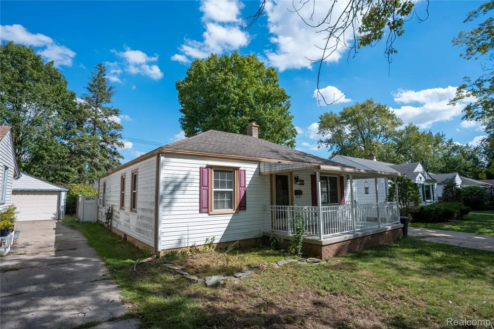 7514 Silvery Lane Dearborn Heights City, MI 48127