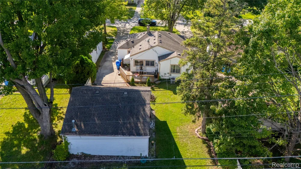 7514 Silvery Lane Dearborn Heights City, MI 48127