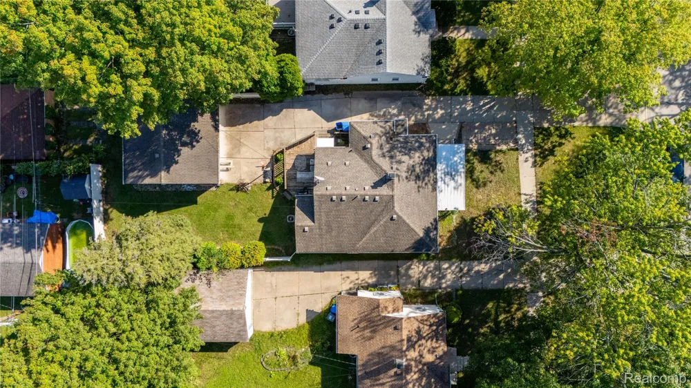 7514 Silvery Lane Dearborn Heights City, MI 48127