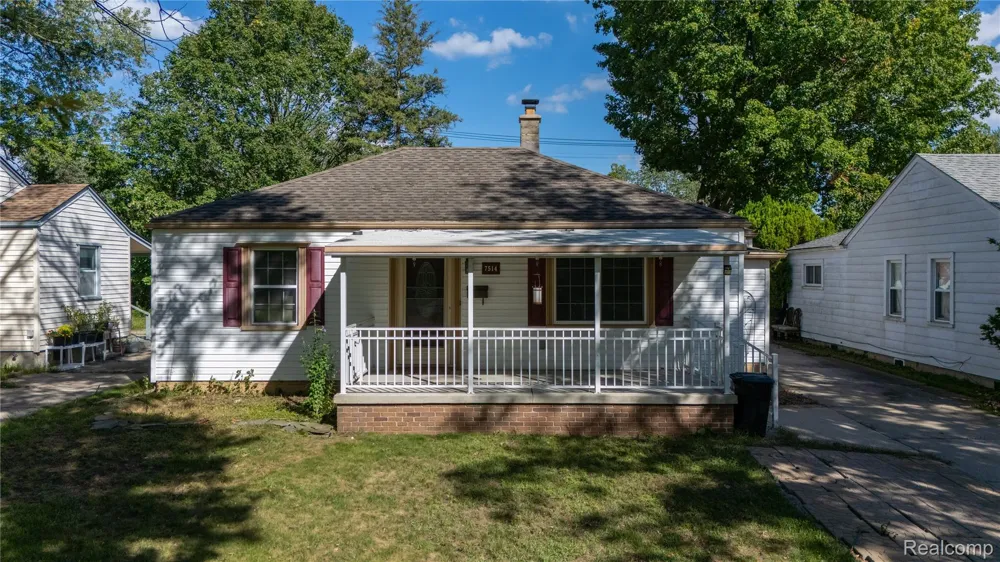 7514 Silvery Lane Dearborn Heights City, MI 48127