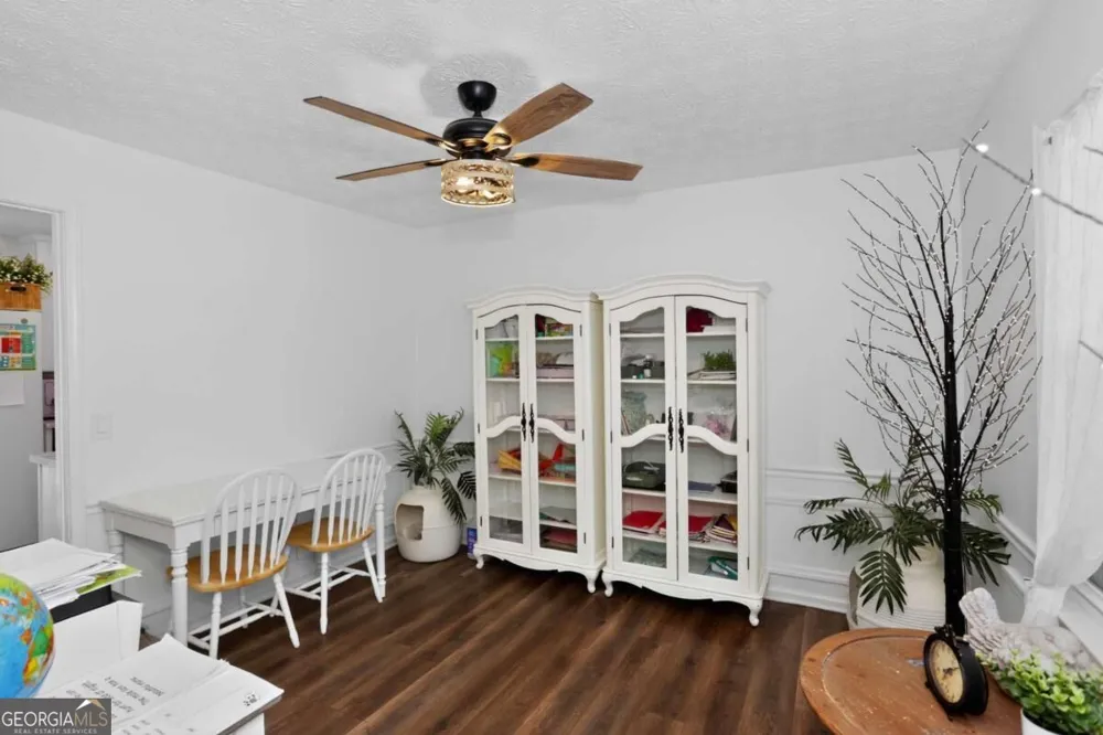 222 Valley Brook DR Woodstock, GA 30188