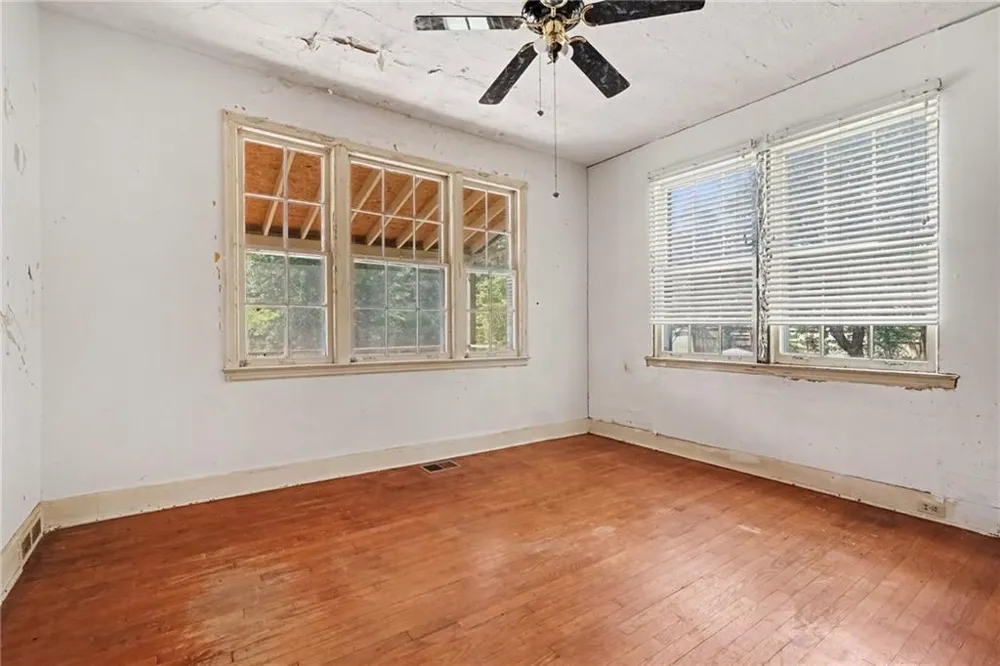 6044 Shadow Rock Drive Lithonia, GA 30058