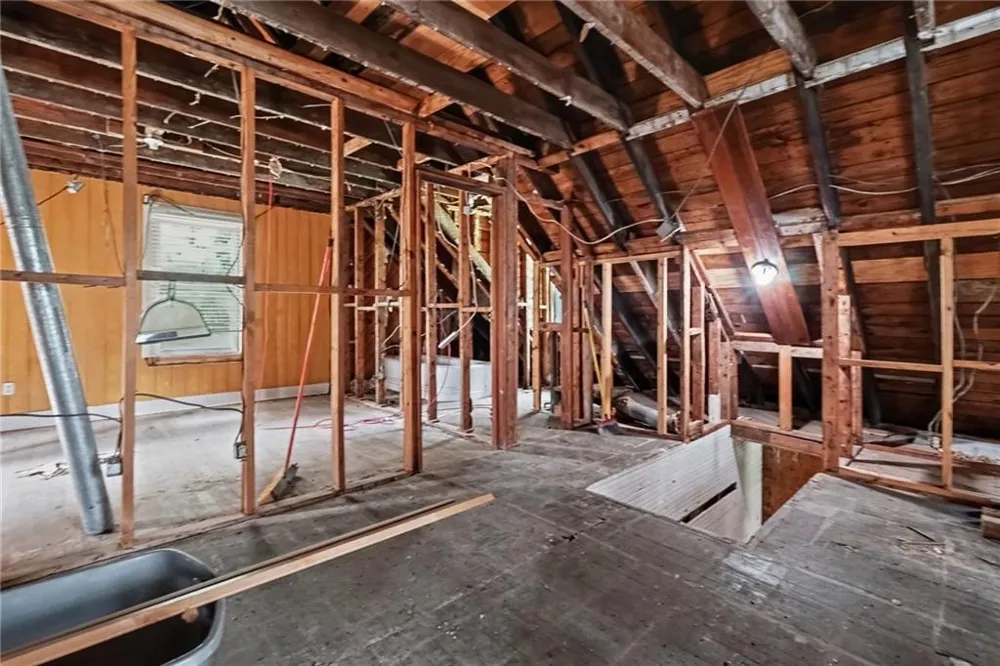 6044 Shadow Rock Drive Lithonia, GA 30058