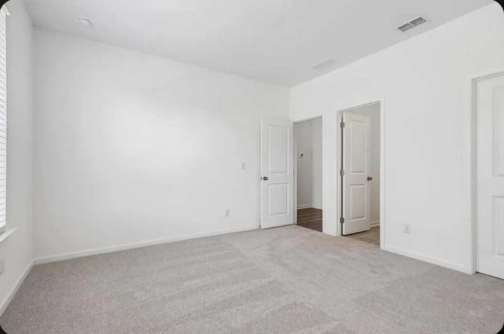 627 Oak Bluff Drive Cumming, GA 30040