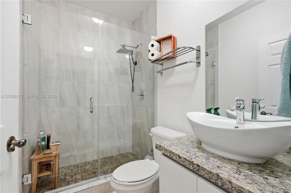16335 SW 44th Ter Miami, FL 33185