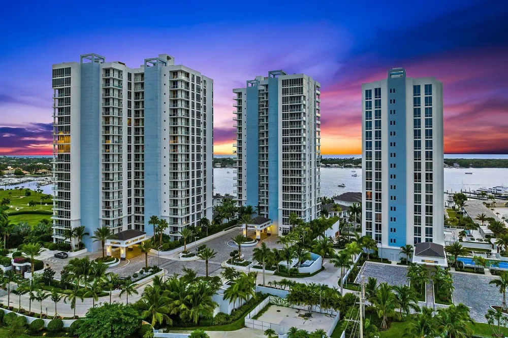 2 WATER CLUB WAY #1603 North Palm Beach, FL 33408