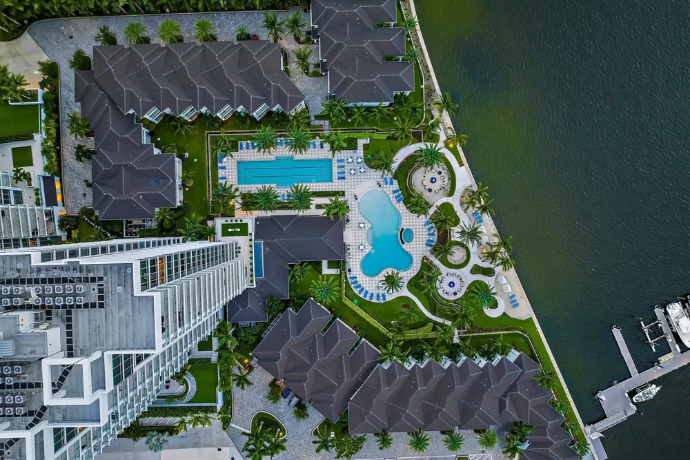 2 WATER CLUB WAY #1603 North Palm Beach, FL 33408