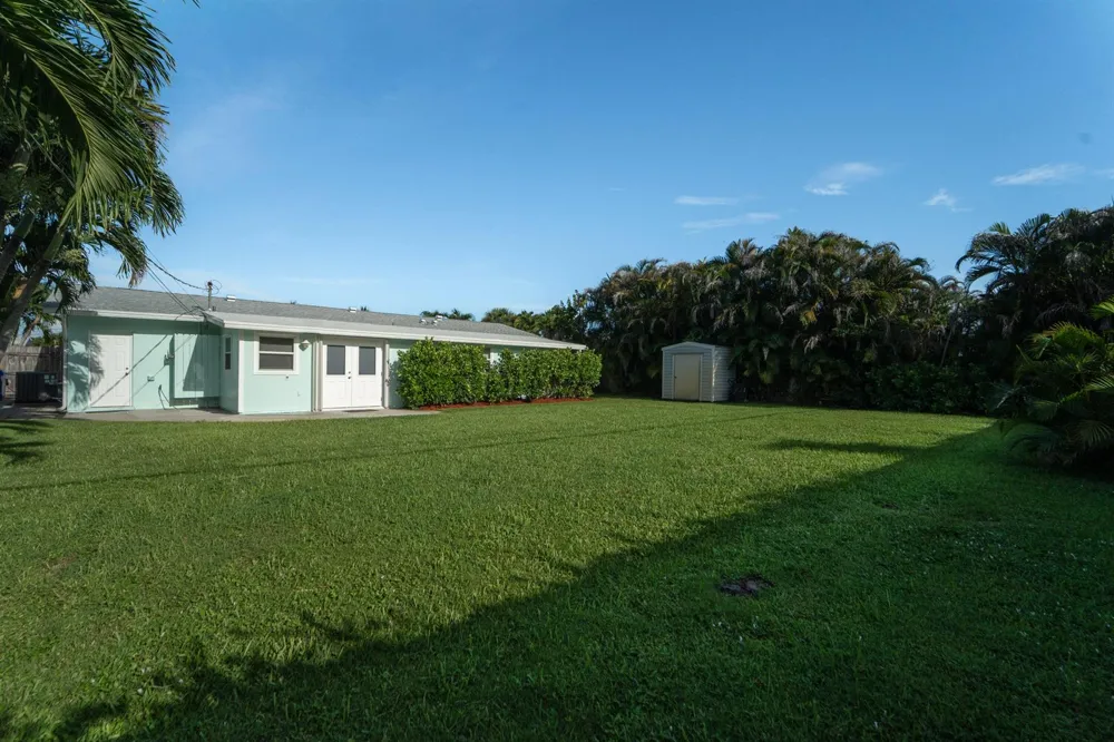 18966 SE Southgate Drive Jupiter, FL 33469