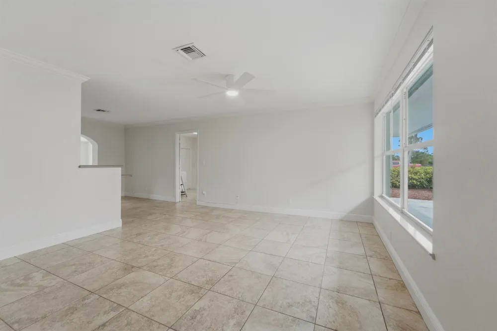 18966 SE Southgate Drive Jupiter, FL 33469