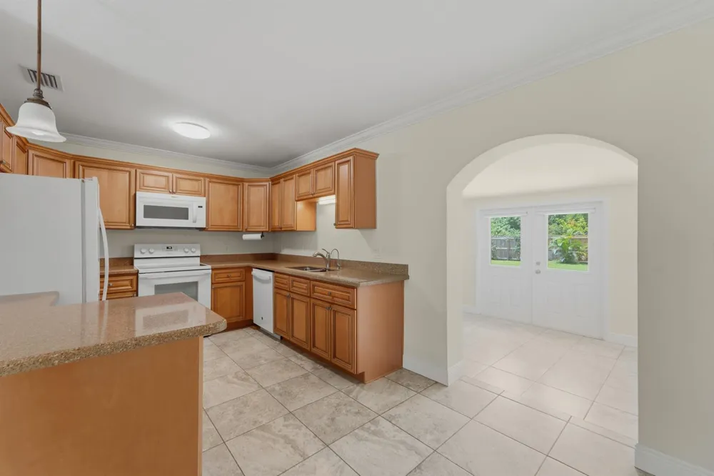 18966 SE Southgate Drive Jupiter, FL 33469