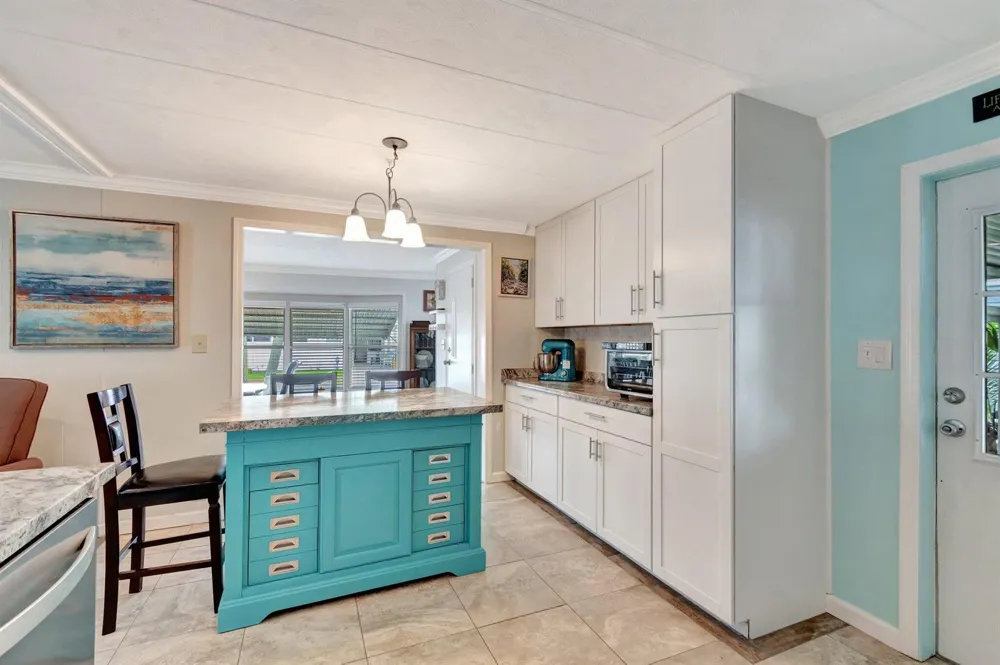 14001 KINGSTON BAY Boynton Beach, FL 33436