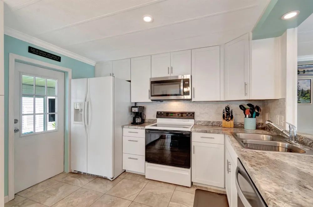 14001 KINGSTON BAY Boynton Beach, FL 33436