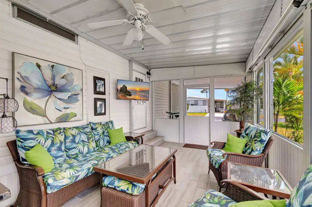 14001 KINGSTON BAY Boynton Beach, FL 33436
