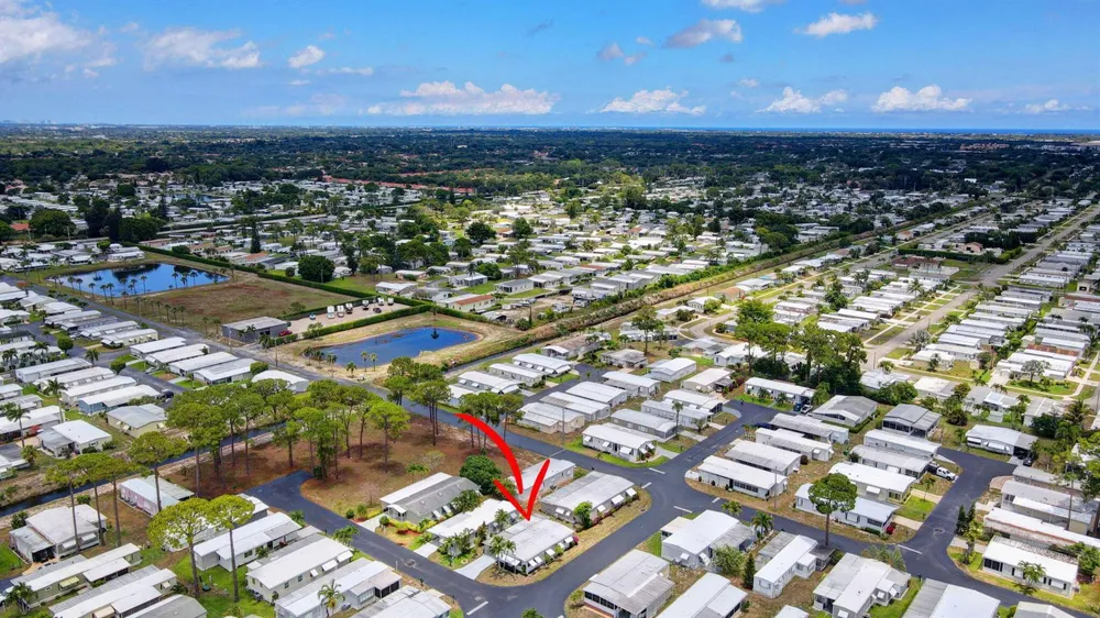 14001 KINGSTON BAY Boynton Beach, FL 33436