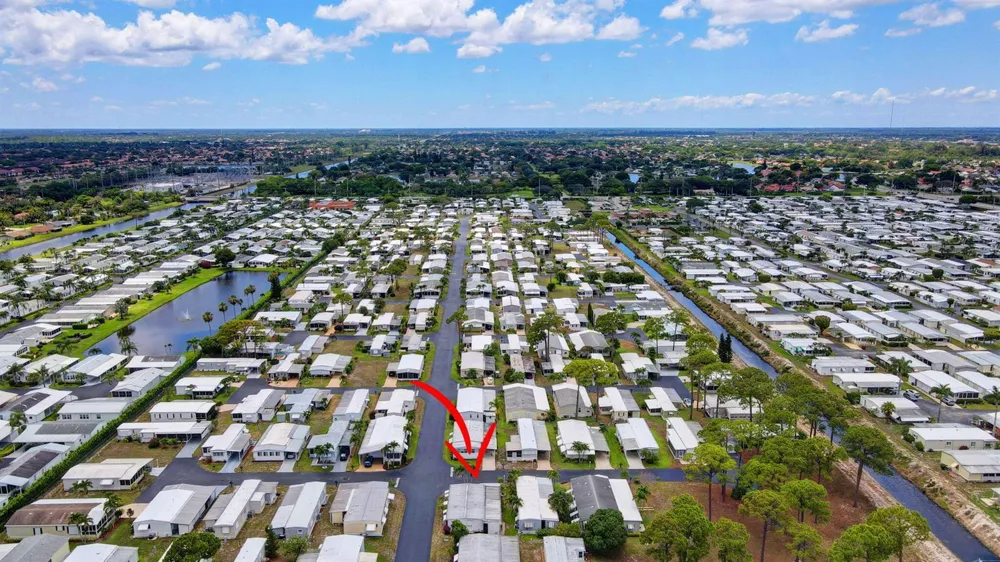 14001 KINGSTON BAY Boynton Beach, FL 33436