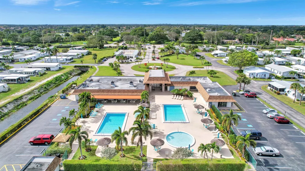 14001 KINGSTON BAY Boynton Beach, FL 33436