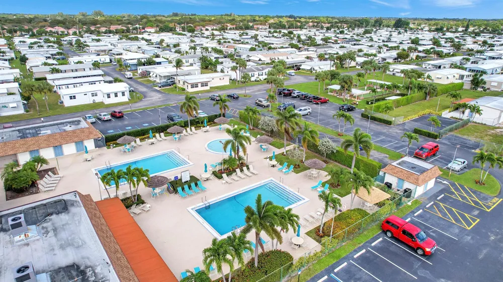 14001 KINGSTON BAY Boynton Beach, FL 33436