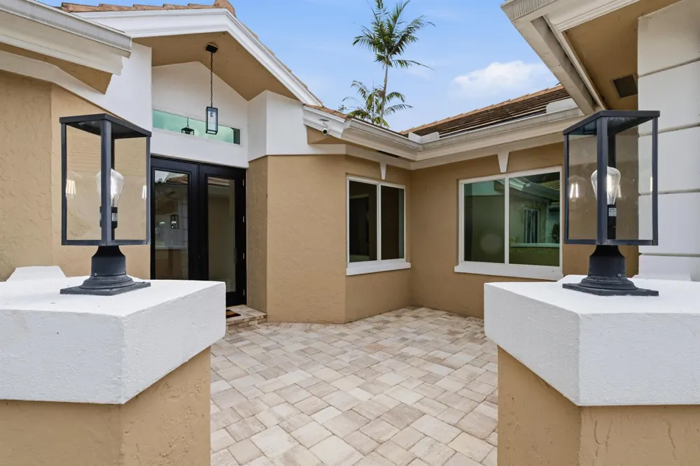 2376 SW Longwood Drive Palm City, FL 34990