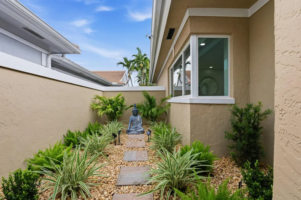 2376 SW Longwood Drive Palm City, FL 34990