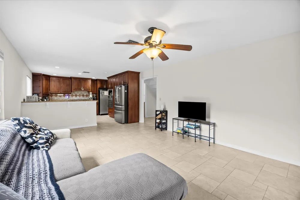 18831 MISTY LAKE DRIVE Jupiter, FL 33458