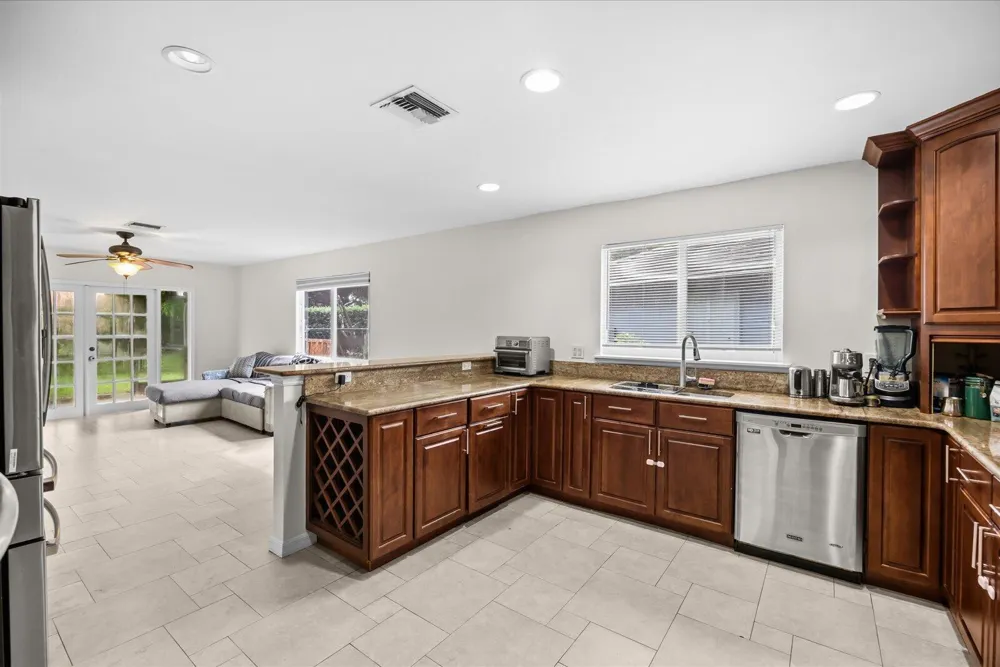 18831 MISTY LAKE DRIVE Jupiter, FL 33458