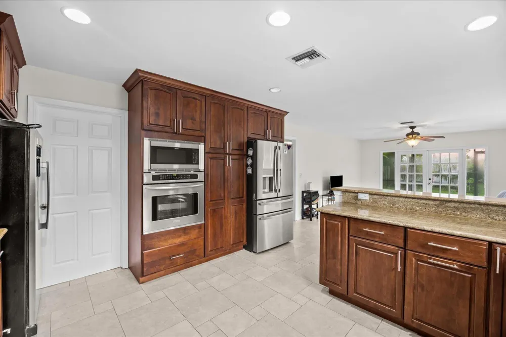 18831 MISTY LAKE DRIVE Jupiter, FL 33458
