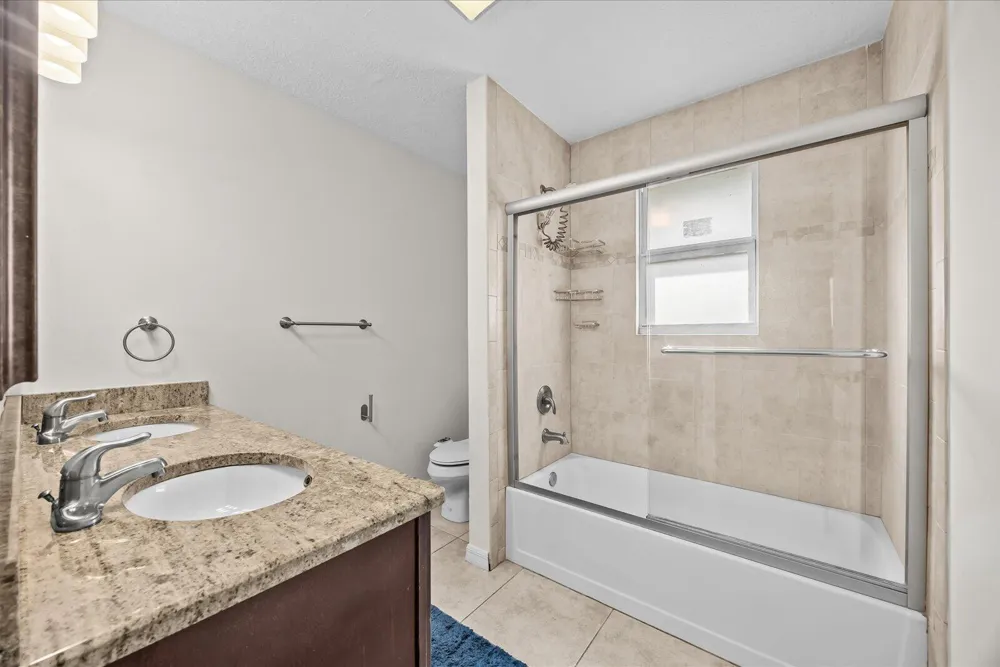 18831 MISTY LAKE DRIVE Jupiter, FL 33458