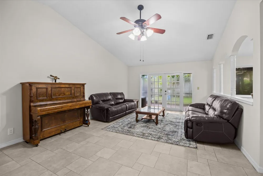 18831 MISTY LAKE DRIVE Jupiter, FL 33458