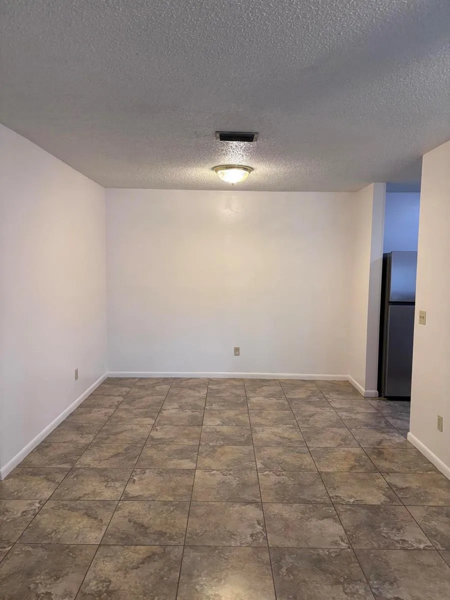 1466 39TH AVENUE #F-1 Vero Beach, FL 32960