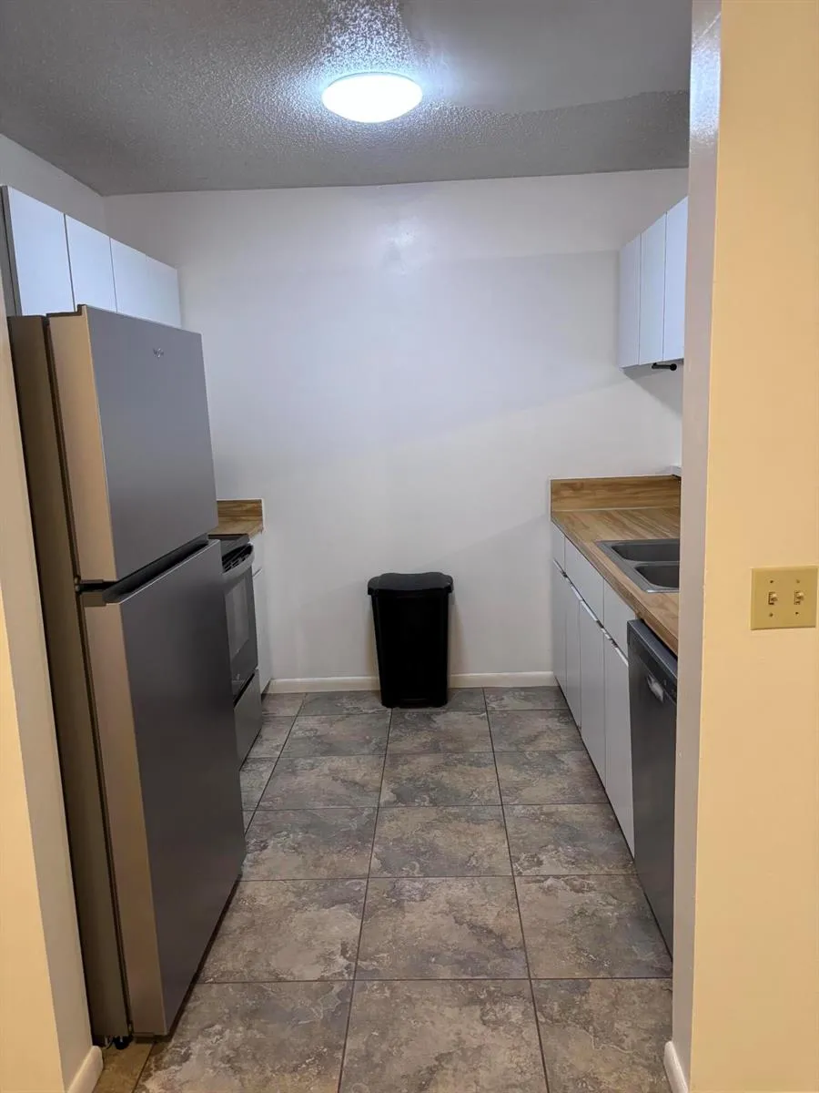 1466 39TH AVENUE #F-1 Vero Beach, FL 32960