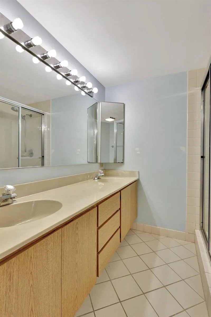 7118 71ST WAY West Palm Beach, FL 33407