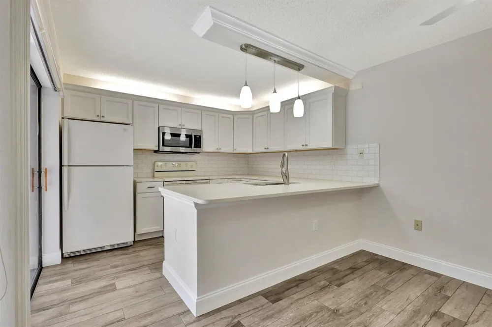 7118 71ST WAY West Palm Beach, FL 33407