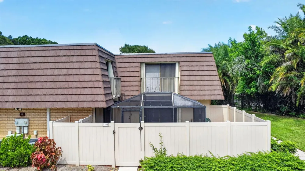 7118 71ST WAY West Palm Beach, FL 33407