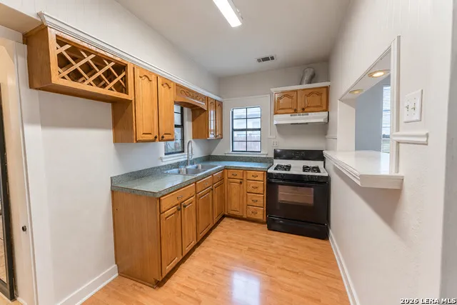 1634 SANTA MONICA ST San Antonio, TX 78201