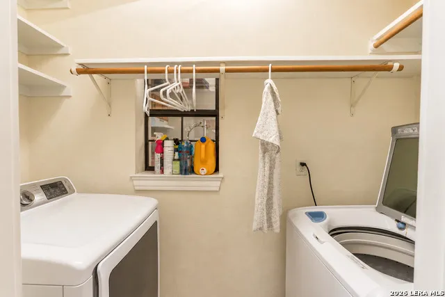 1634 SANTA MONICA ST San Antonio, TX 78201