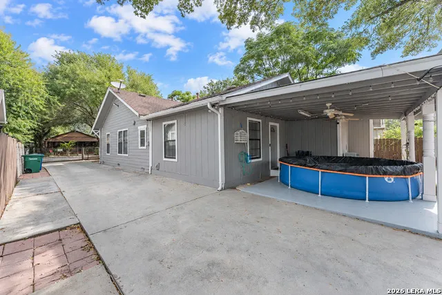 1634 SANTA MONICA ST San Antonio, TX 78201