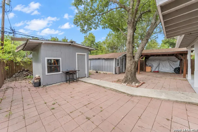 1634 SANTA MONICA ST San Antonio, TX 78201