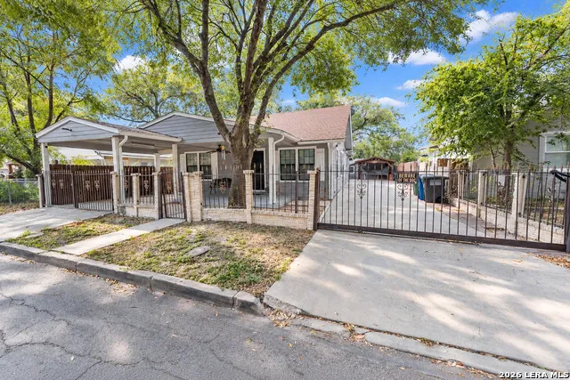 1634 SANTA MONICA ST San Antonio, TX 78201