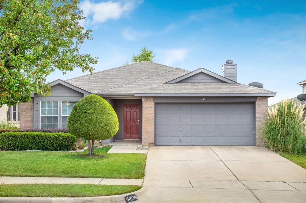 4408 Statesman Lane Fort Worth, TX 76244